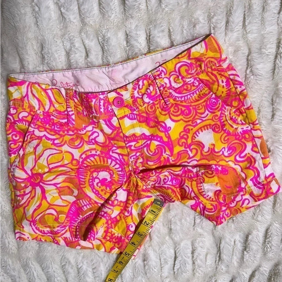 LILLY PULITZER Women’s Callahan Sunshine Yellow “Sea & Be Seen” Print Shorts - Picture 13 of 13